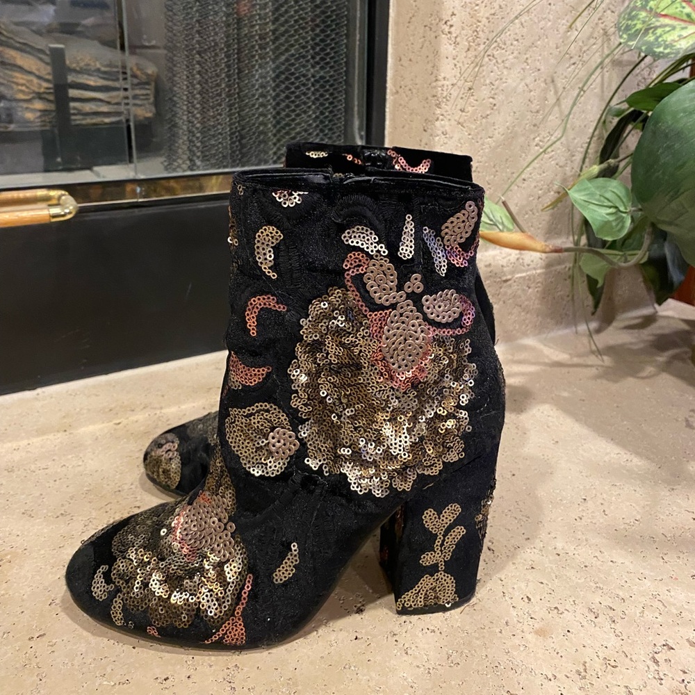 Rare Aldo Show Stopper Boots! - Picture 4 of 4